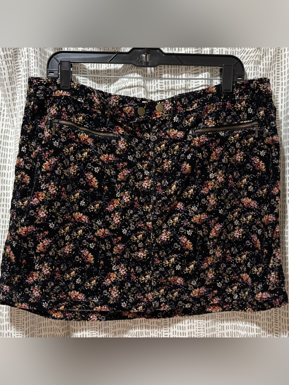 Floral corduroy mini skirt